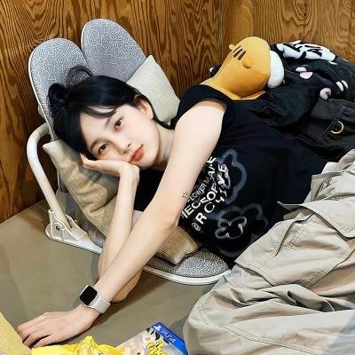 屋顶上的猫